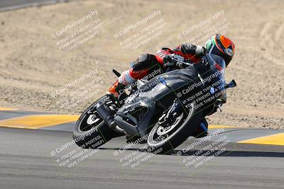 media/Nov-05-2022-SoCal Trackdays (Sat) [[f8d9b725ab]]/Turns 9 and 8 (1050am/